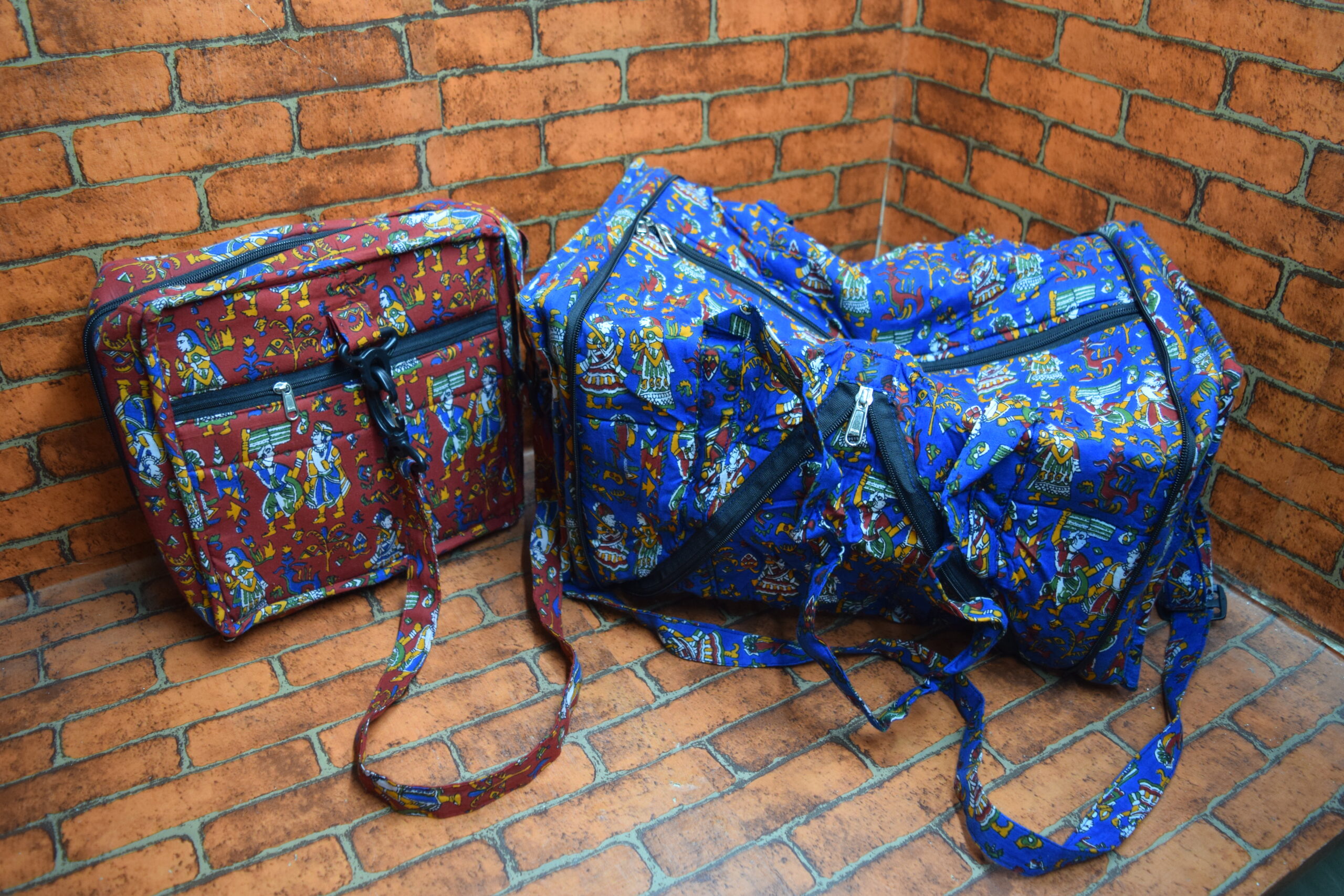 Kalamkari Expandable Travel Bag